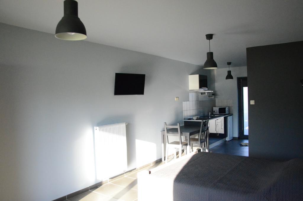 La Chambre Du Pelerin Foy-Notre-Dame Room photo